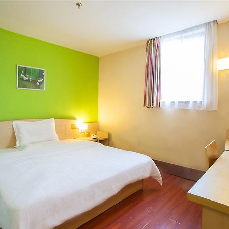 7Days Inn Changchun Renmin Avenue Pingquan Road エクステリア 写真