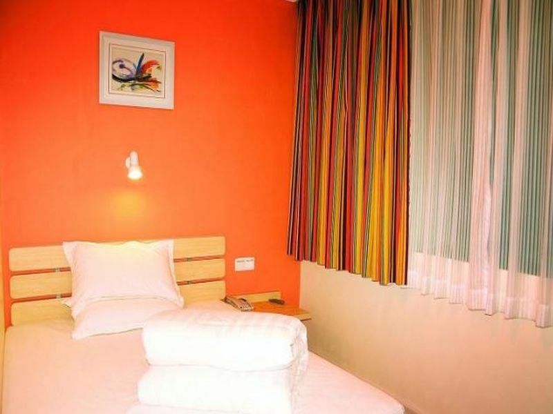 7Days Inn Changchun Renmin Avenue Pingquan Road エクステリア 写真