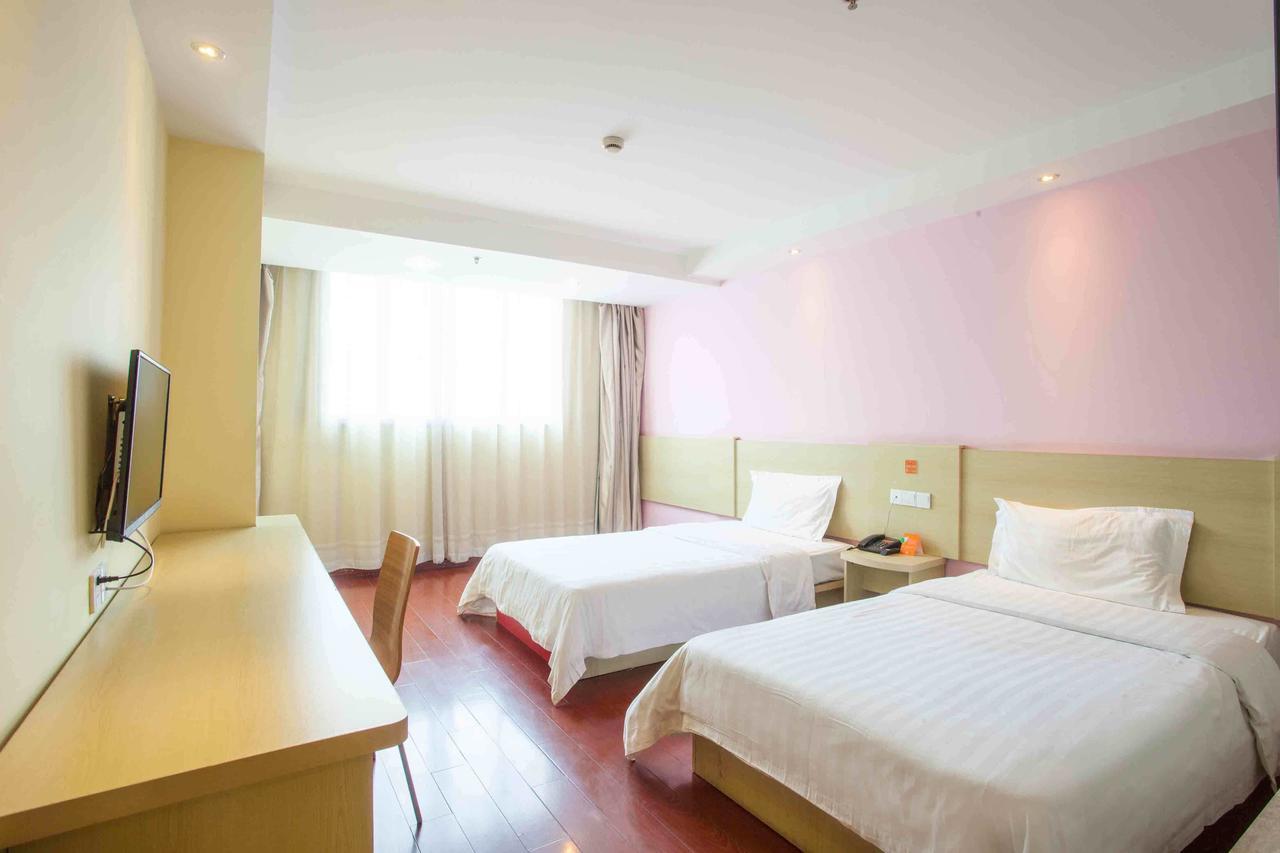 7Days Inn Changchun Renmin Avenue Pingquan Road エクステリア 写真