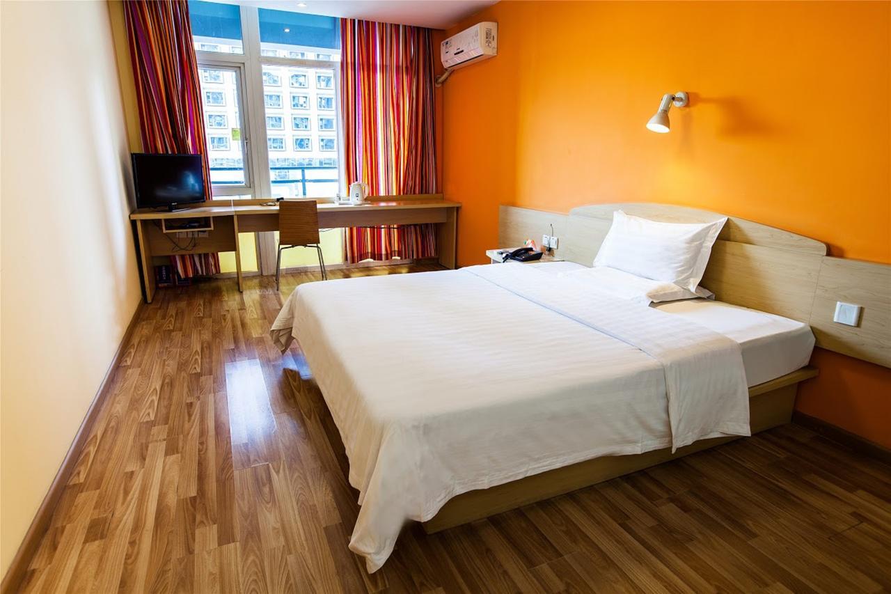 7Days Inn Changchun Renmin Avenue Pingquan Road エクステリア 写真