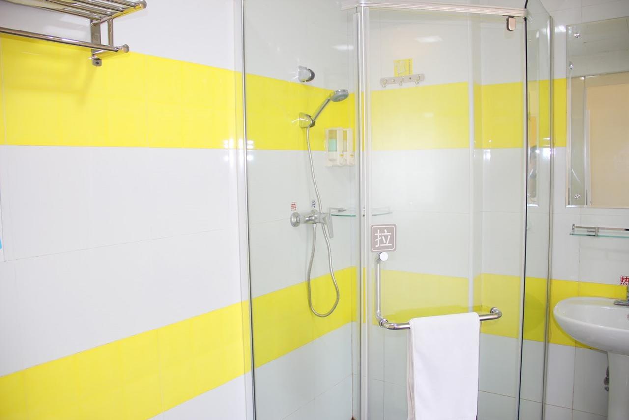 7Days Inn Changchun Renmin Avenue Pingquan Road エクステリア 写真